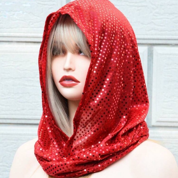 Hood - Picture 6 of 6